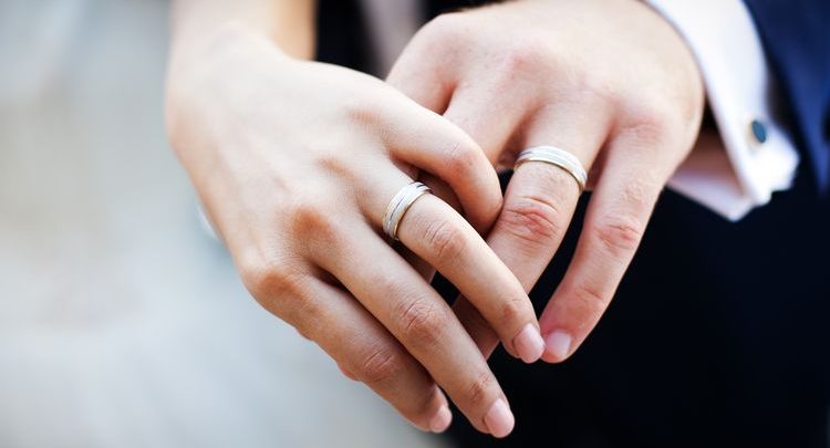 Cincin Kawin Berlian