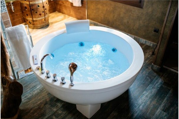 whirlpool bath